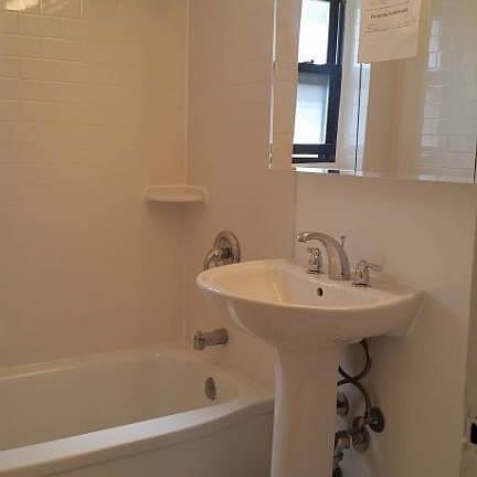 5th image of 9960 64th Ave APT 2R