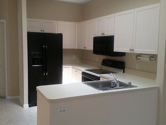 2nd image of 6340 Country Fair Cir