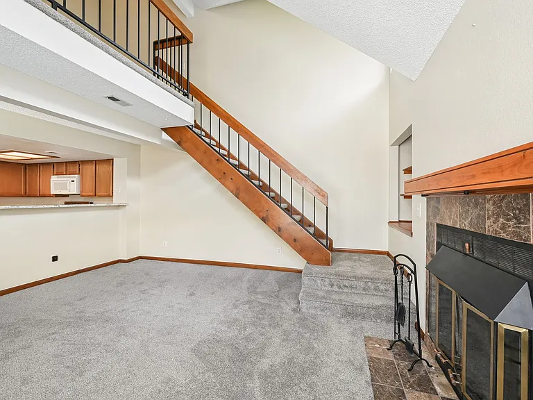 5902 Gunbarrel Ave #E — Photo 6