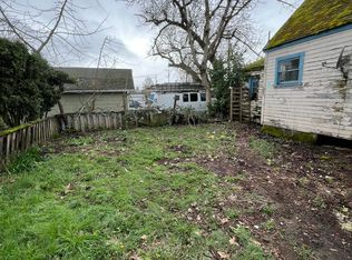 330 Grove St NE, Salem, OR 97301