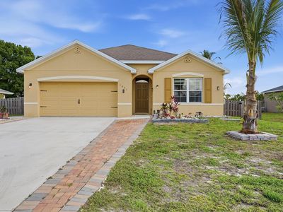 1031 SW Alexandria Avenue, Port Saint Lucie, FL, 34953