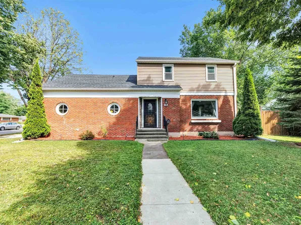 1103 S Baird St, Green Bay, WI 54301