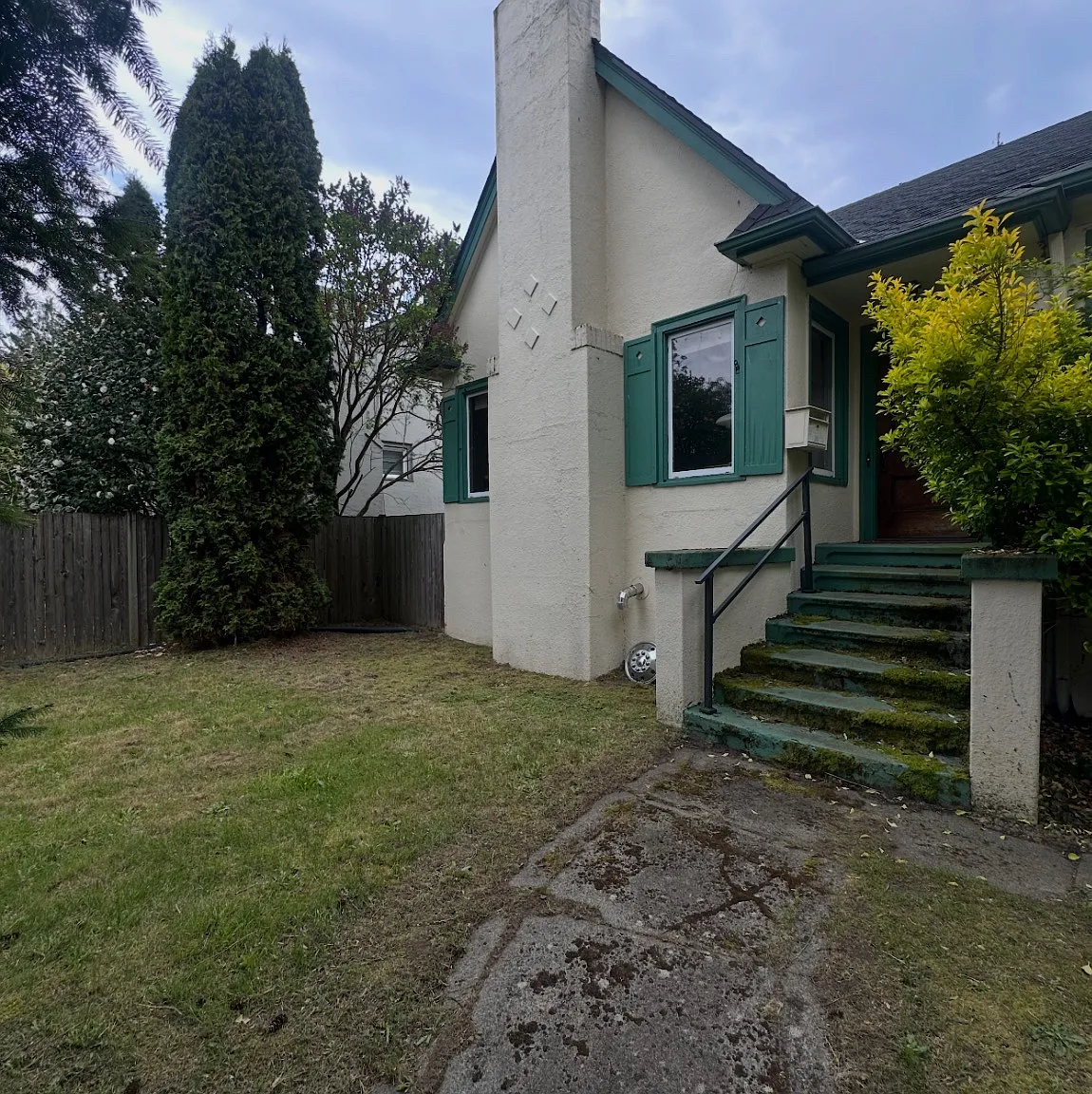 2 bed, 1000 sqft, $1,800 — Photo 1