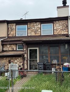 34 Andrea Pl, Staten Island, NY, 10303