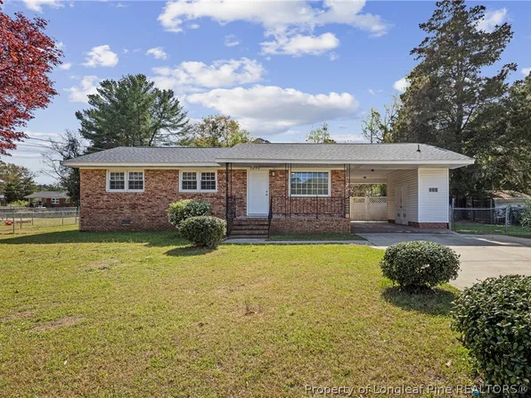 5039 Onslow St, Fayetteville, NC 28311