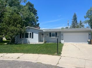 1940 Kingsboro Rd, Casper, WY 82604