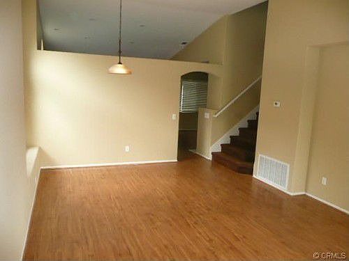 3rd image of 14047 Yorktown Ct