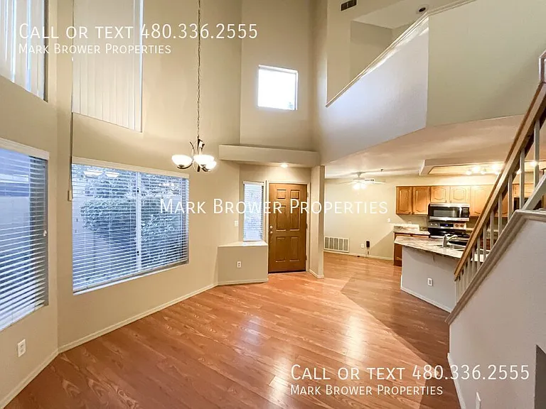 9276 E Sutton Dr — Photo 3