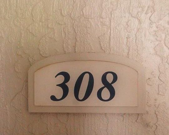 4th image of 3591 KERNAN Boulevard #308