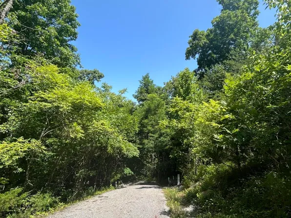 713 Russell Brothers Rd, Sharps Chapel, TN 37866