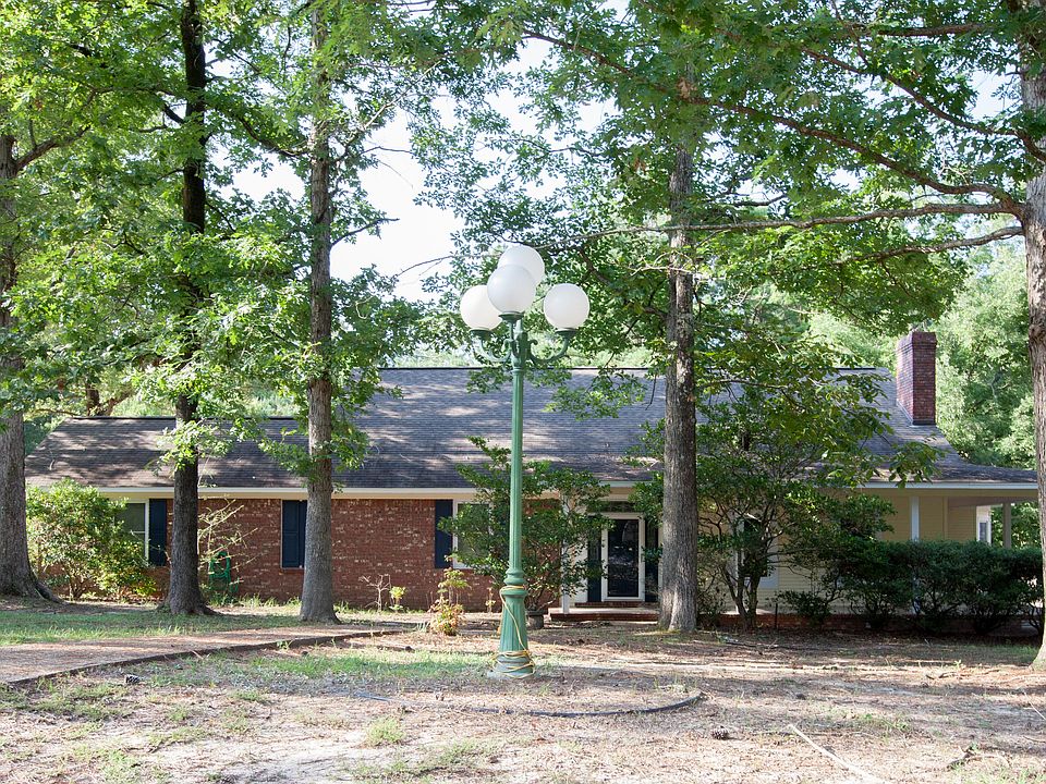 1st image of 5500 Oakwood Dr