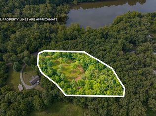 164 Lewis Cir, Dover, TN 37058