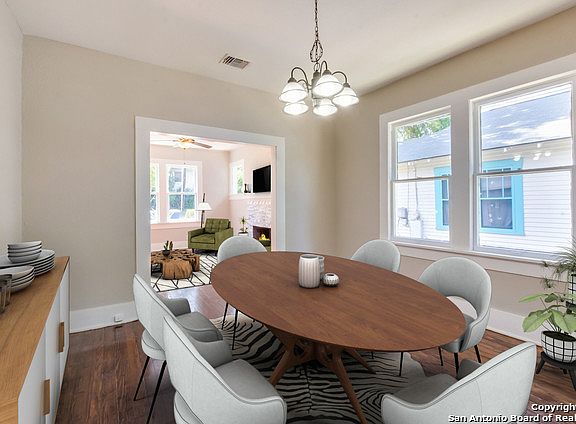 5th image of 802 Aganier Ave