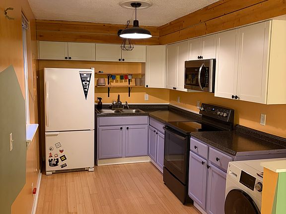 2nd image of 2314 Campbell Dr