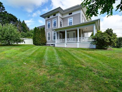 33 West Hartford Road, Newington, CT, 06111