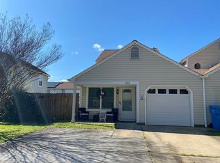 620 Fernwood Farms Rd, Chesapeake, VA 23320