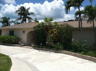 1941 Curling Ave, Naples, FL 34109