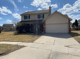 3392 Creeks Bend Ct #233, Canton, MI 48188