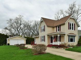 3715 Saint Johns Ave, Johnsburg, IL 60051
