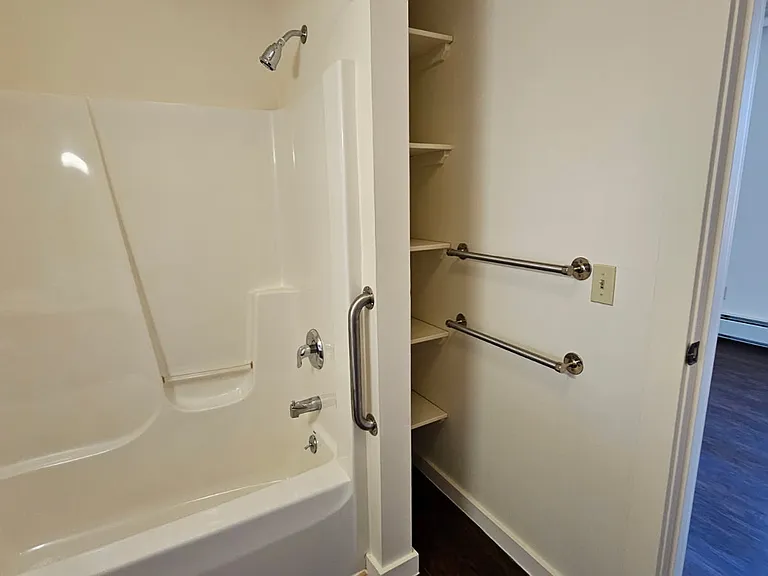 26 Main St #306 — Photo 5