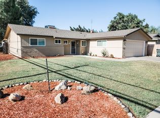 701 Mussel Slough Rd, Hanford, CA 93230