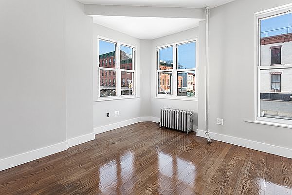 1st image of 616 Halsey St APT 2R