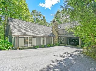 429 The Low Rd, Cashiers, NC 28717