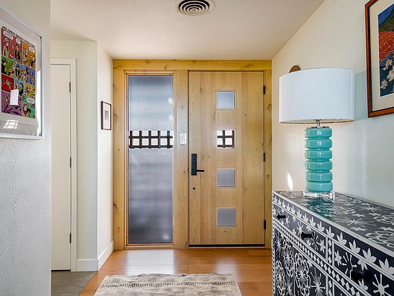 4th image of 600 Alcalde Pl SW Unit 7C