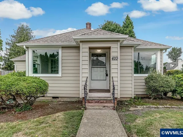 420 E Santiam St, Stayton, OR 97383