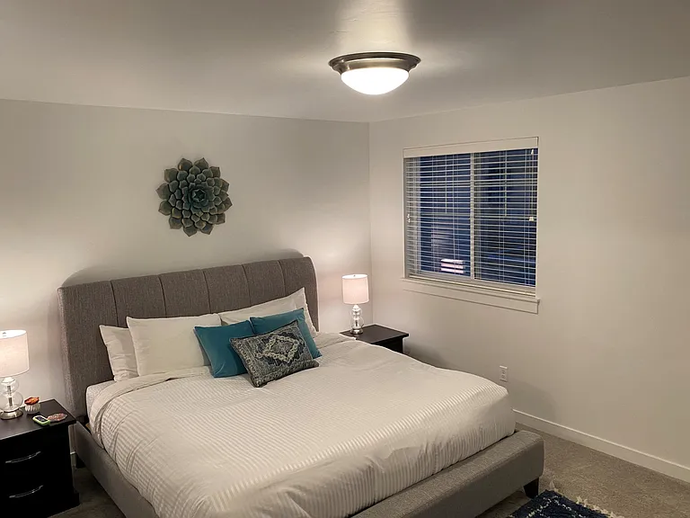 2532 NE Purcell Blvd — Photo 11