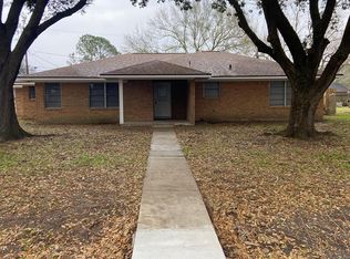 212 Lindsey Ave, Bay City, TX 77414