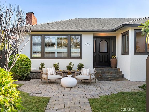 2nd image of 453 Seaward Rd