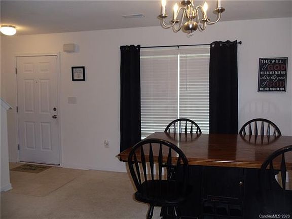 4th image of 5515 Graypark Dr