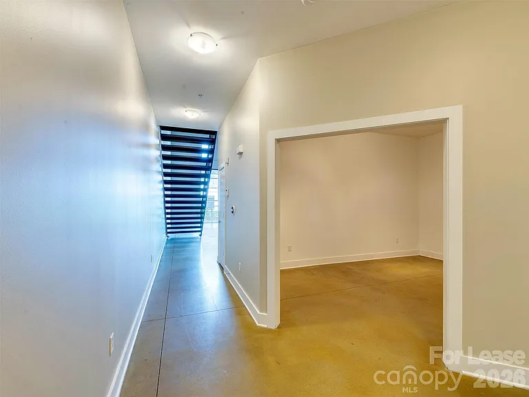 927 Westmere Ave — Photo 26