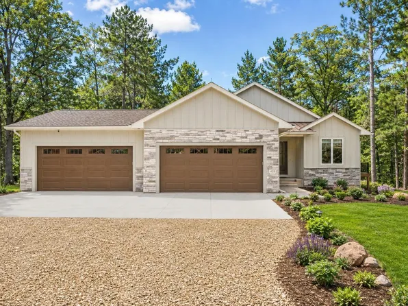 4 153rd St, Hammond, WI 54015