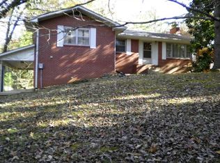 208 Whispering Hills Dr, Dover, TN 37058