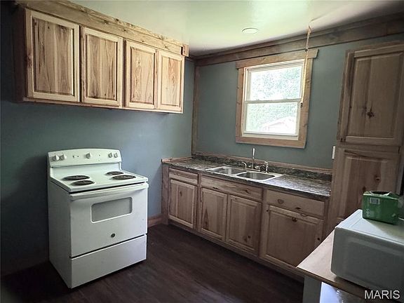2nd image of 1610 Fulton Ave
