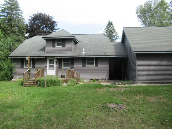 10022 S Brown Rd, Fenwick, MI 48834