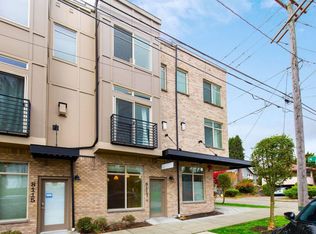 8117 Stone Ave N, Seattle, WA 98103