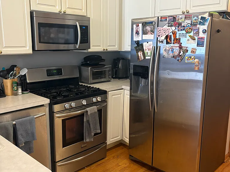 1410 N Bosworth Ave #1 — Photo 5