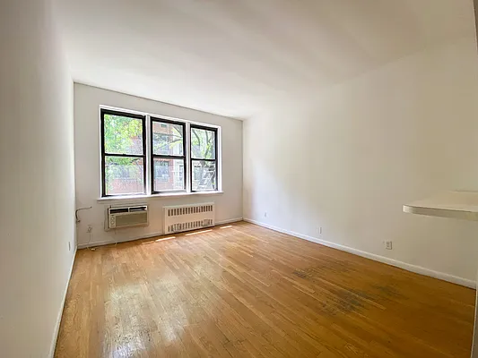 Rented by MAPT Residential LLC | media 3
