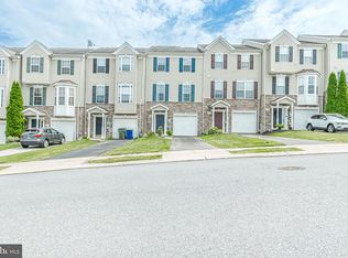 206 Bruaw Dr, York, PA 17406
