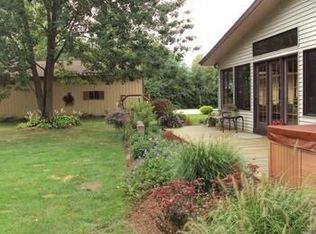 91 W Miller Rd, Midland, MI 48640