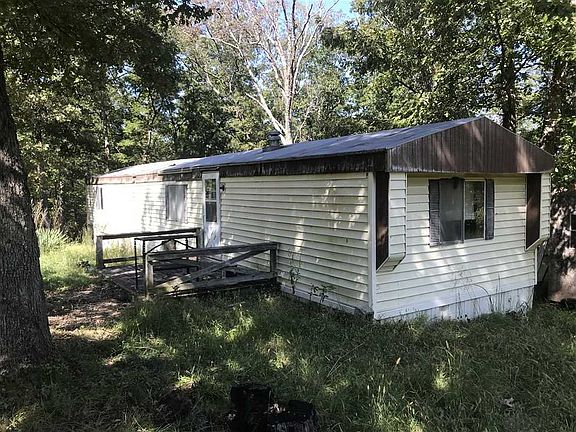 2nd image of 28437 Fairoaks Dr