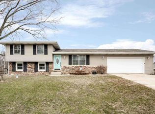 11083 Al Vir Ct, Osceola, IN 46561