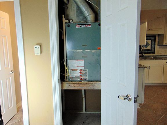 2nd image of 4774 Austin Ave