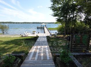 444 Silver Lake N, Marianna, FL 32448