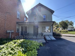 7 E Farmersville Rd #3, Ephrata, PA 17522