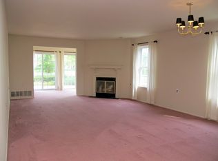9 Emory Ln, Mount Laurel, NJ 08054