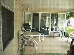 3rd image of 502 Royal Palm Dr